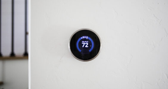 THW-01 – Niezawodny czujnik temperatury i wilgotności dla Twojego domu