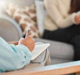 Zaburzenia samooceny – klucz do zrozumienia siebie i osiągania pełni potencjału