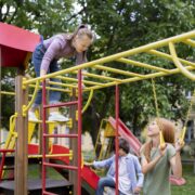 Plac zabaw marzeń – jak tworzy je Elefun Projects?